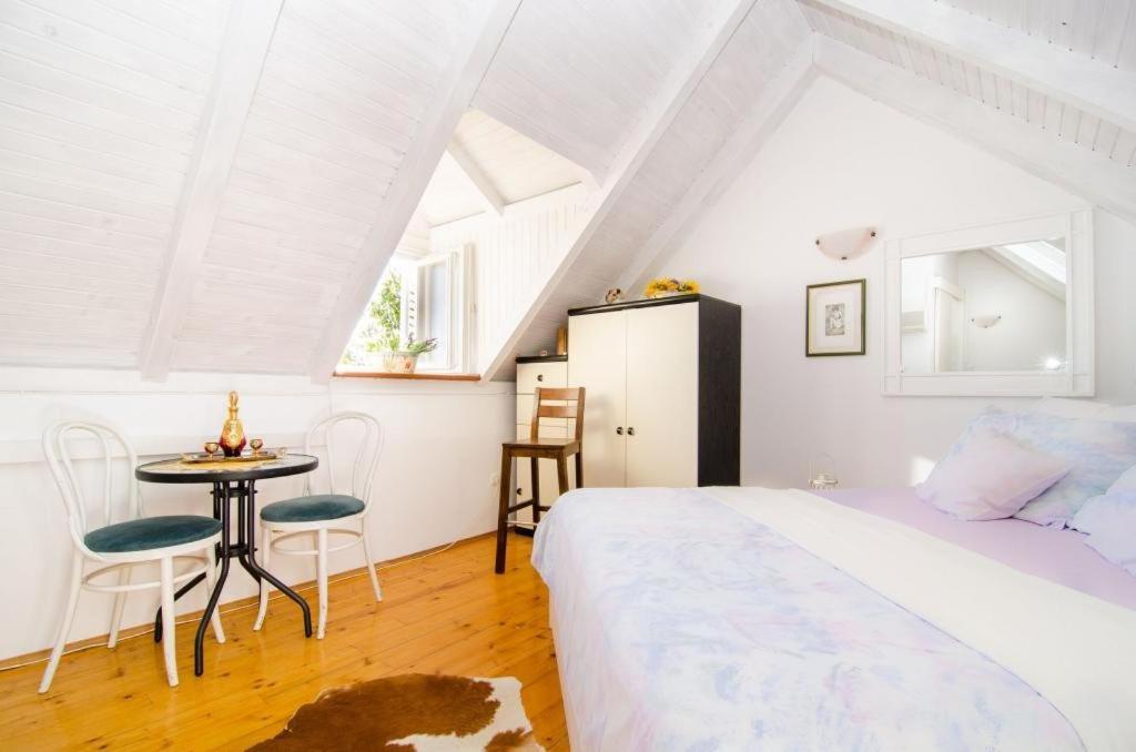 Rooms Lavanda&Ruzmarin Дубровник Екстериор снимка